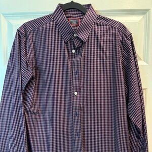 Untuckit Dress Shirt